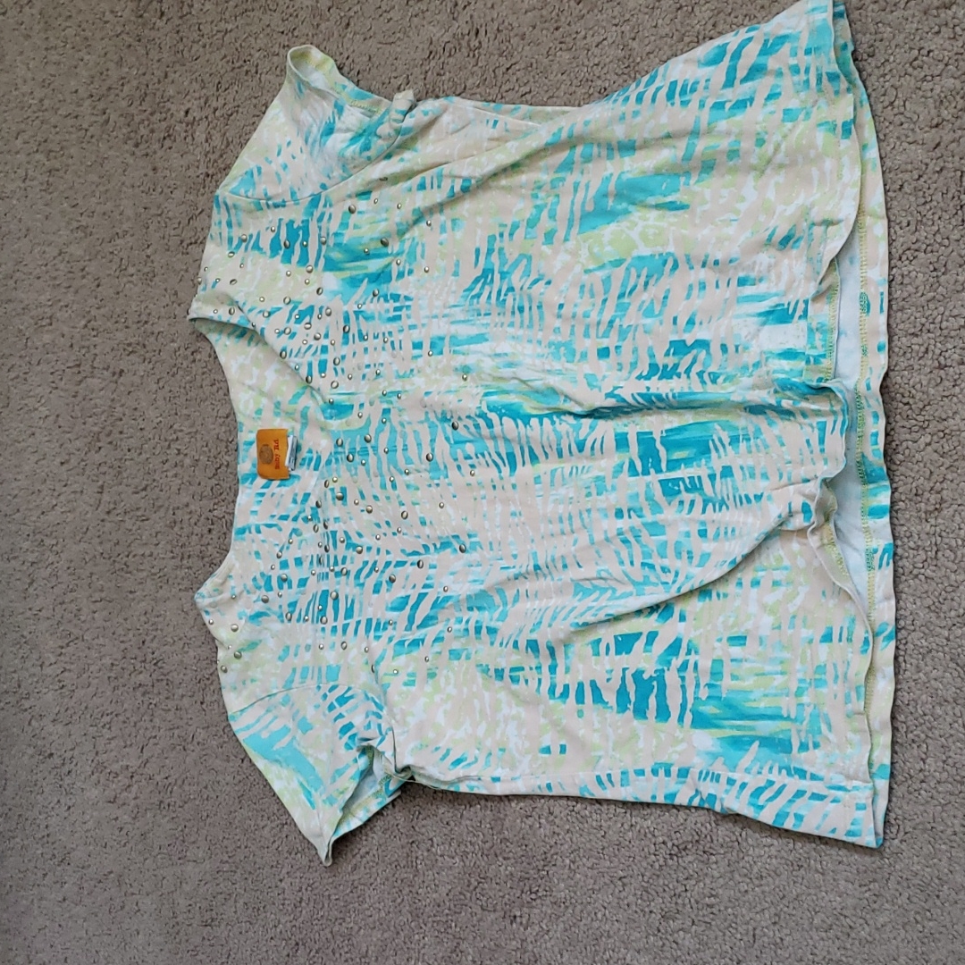 Ruby Rd. Size Large Top